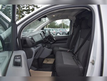 Used Vauxhall Vivaro 2023 for sale - 77425910: Photo