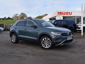 Used Volkswagen T-Roc 2024 for sale - 76658619: Photo