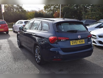 Used Fiat Tipo 2017 for sale - 76409605: Photo