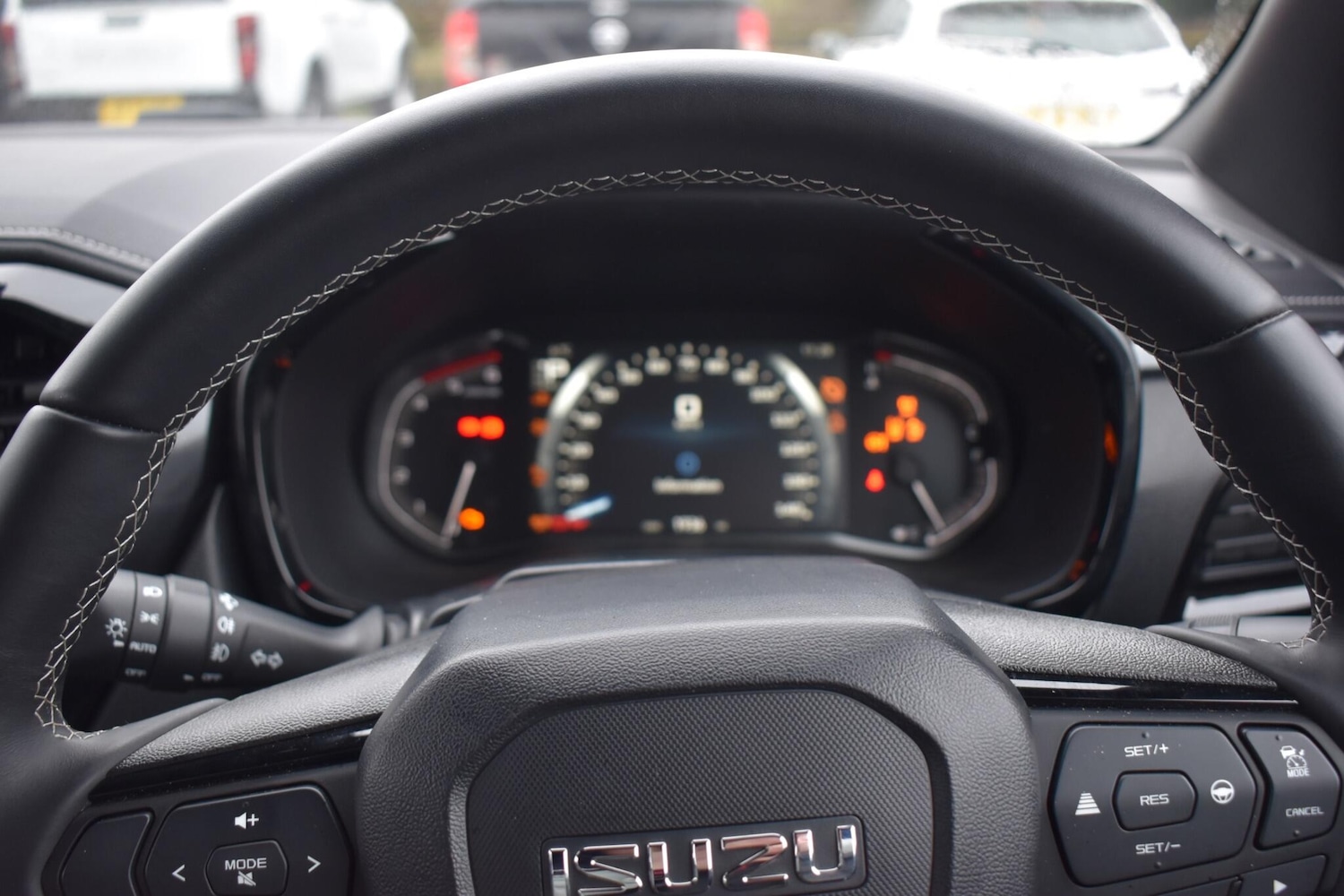 Used Isuzu D-Max 2025 for sale - 76688963: Photo 14