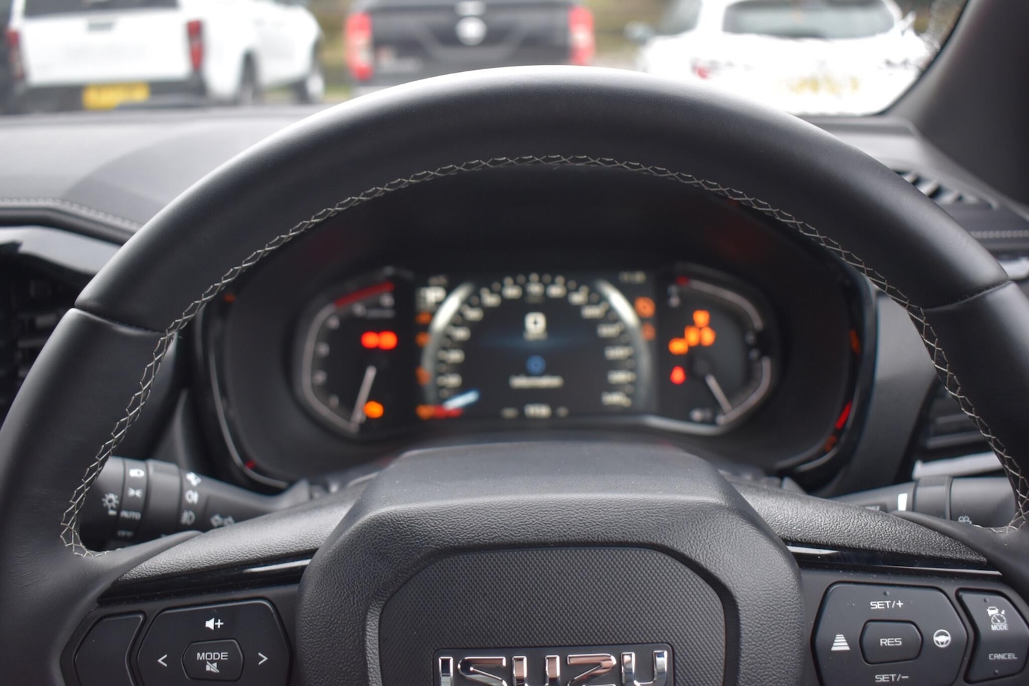 Used Isuzu D-Max 2025 for sale - 76688963: Photo 15