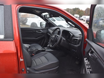 Used Isuzu D-Max 2025 for sale - 76688963: Photo