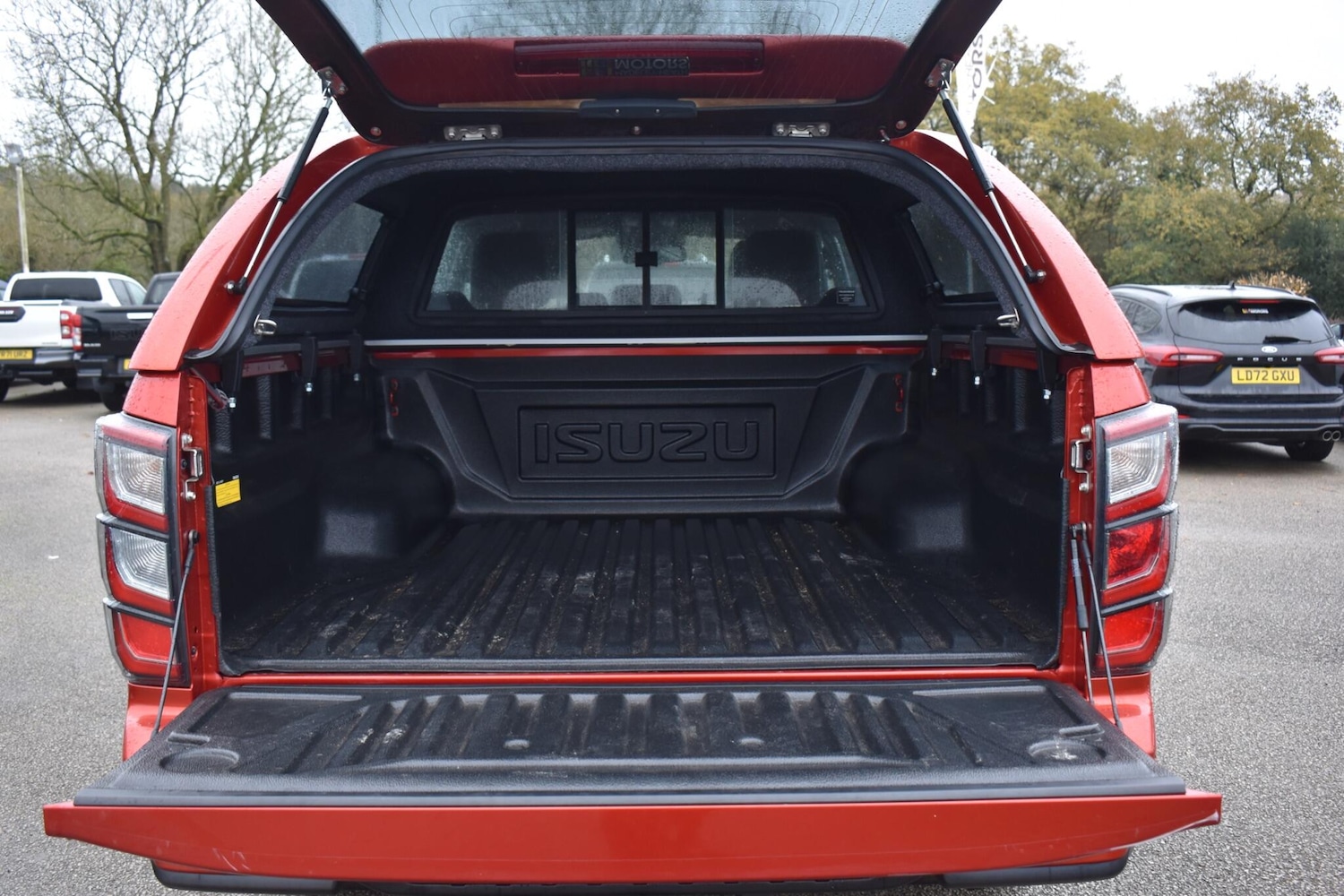 Used Isuzu D-Max 2025 for sale - 76688963: Photo 5