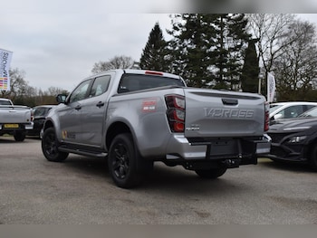 Used Isuzu D-Max 2025 for sale - 76832156: Photo