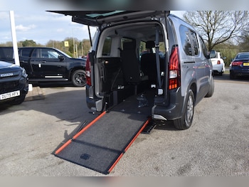 Used Peugeot Rifter 2023 for sale - 78020327: Photo