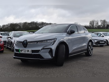 Used Renault Megane E Tech 2022 for sale - 77468519: Photo