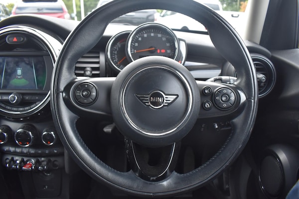 Used MINI Hatch 2018 for sale - 75634705: Photo 19