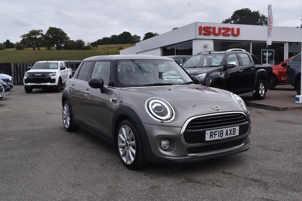 Used MINI Hatch 2018 for sale - 75634705: Photo 1