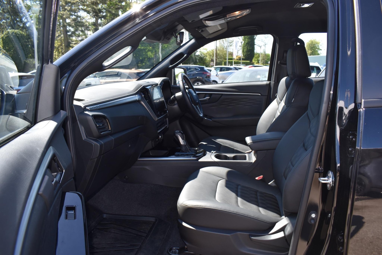 Used Isuzu D-Max 2025 for sale - 76031900: Photo 4