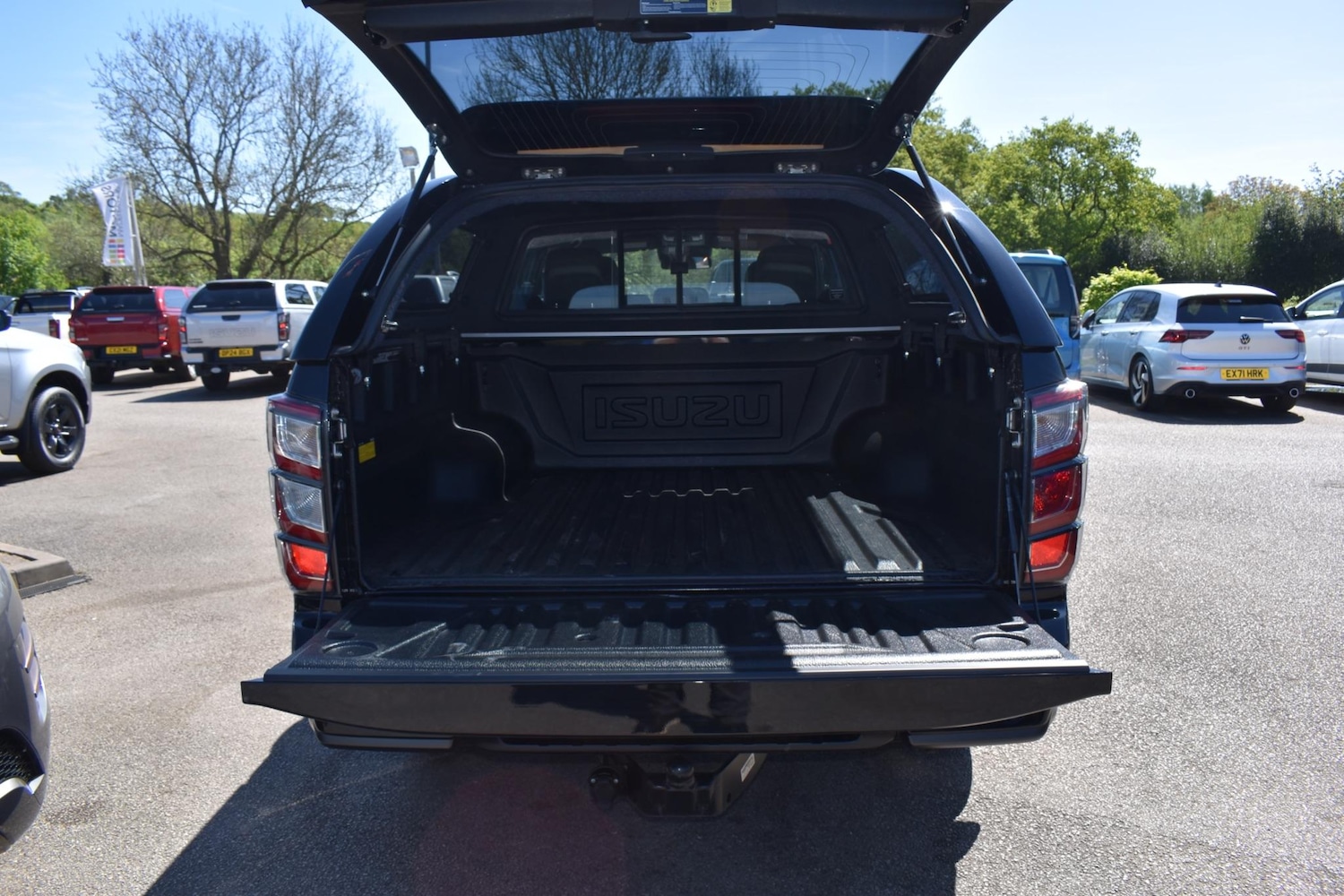 Used Isuzu D-Max 2025 for sale - 76031900: Photo 7