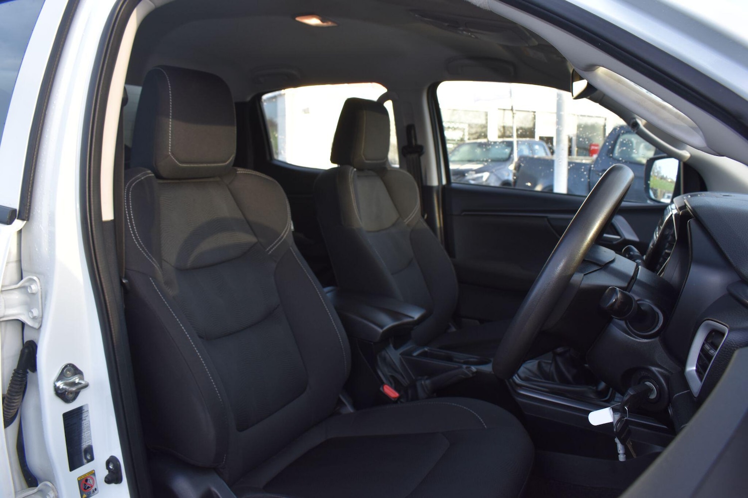 Used Isuzu D-Max 2022 for sale - 76824336: Photo 23