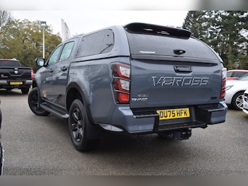 Used Isuzu D-Max 2025 for sale - 76688788: Photo