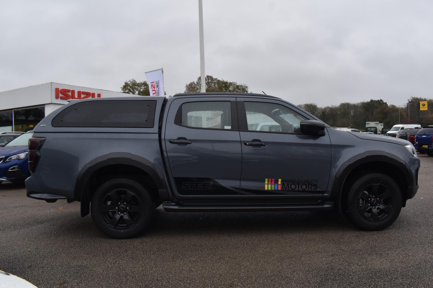 Used Isuzu D-Max 2025 for sale - 76688788: Photo 5