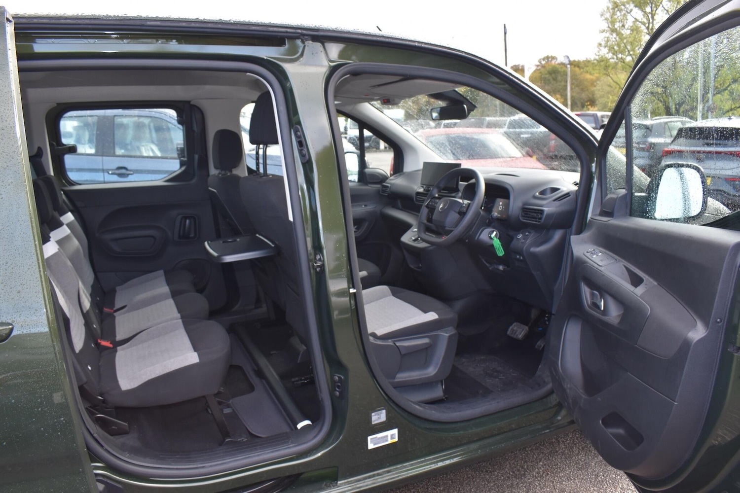Used Citroen Berlingo 2024 for sale - 76326759: Photo 15