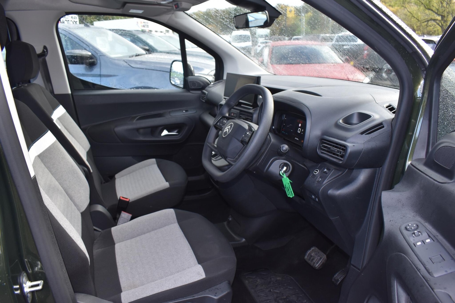 Used Citroen Berlingo 2024 for sale - 76326759: Photo 16