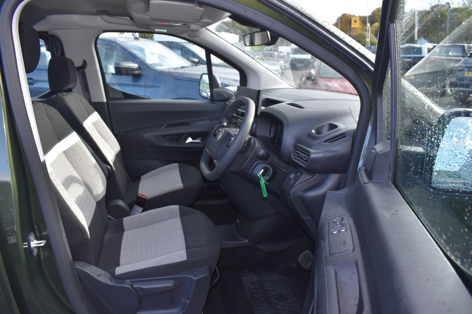 Used Citroen Berlingo 2024 for sale - 76326759: Photo 27