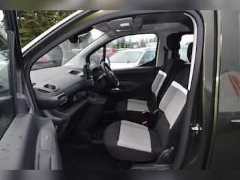 Used Citroen Berlingo 2024 for sale - 76326759: Photo