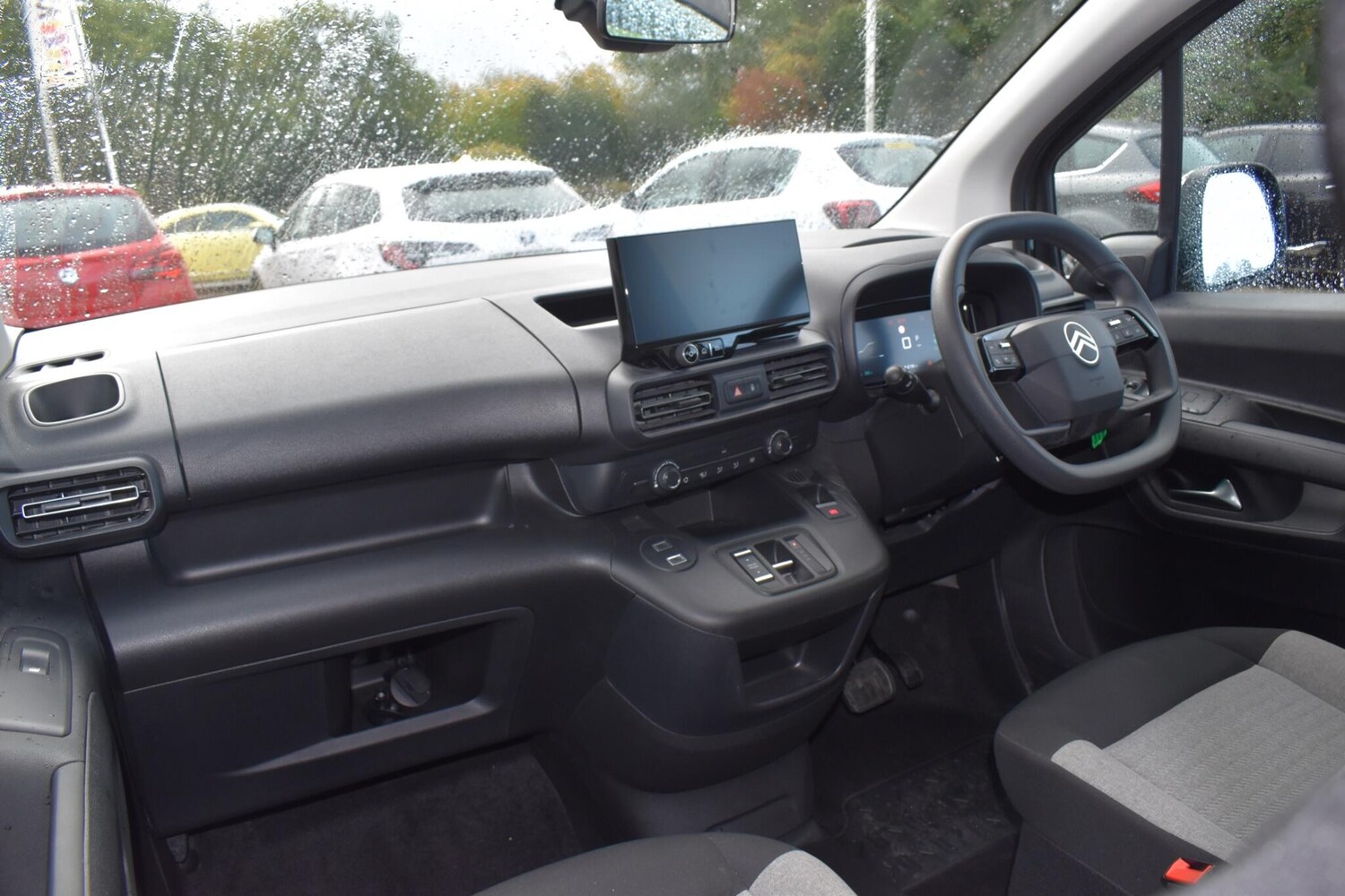 Used Citroen Berlingo 2024 for sale - 76326759: Photo 9