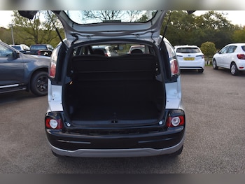 Used Citroen C3 Picasso 2011 for sale - 76239723: Photo