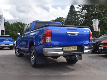Used Toyota Hilux 2018 for sale - 78833894: Photo