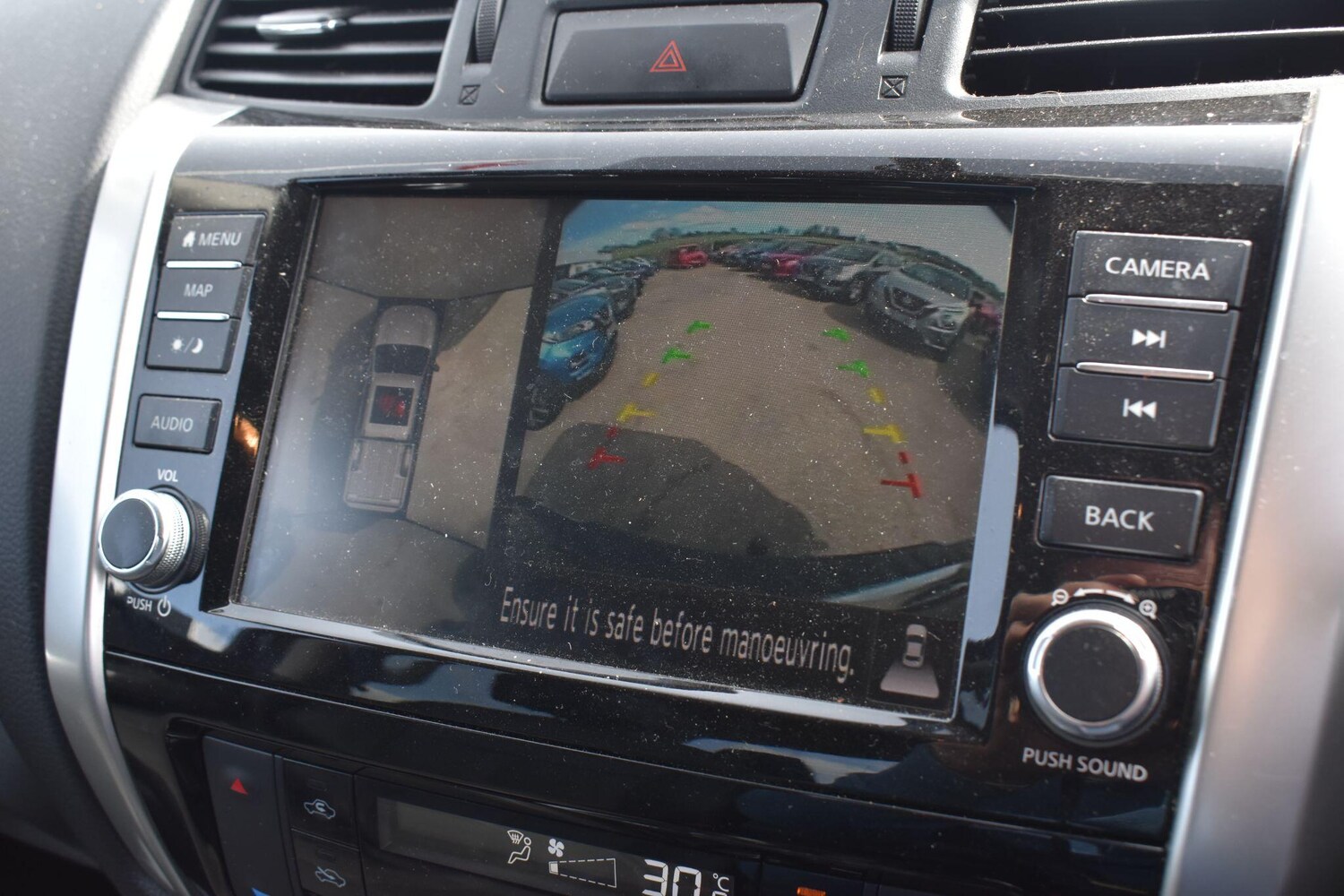 Used Nissan Navara 2021 for sale - 78185169: Photo 18