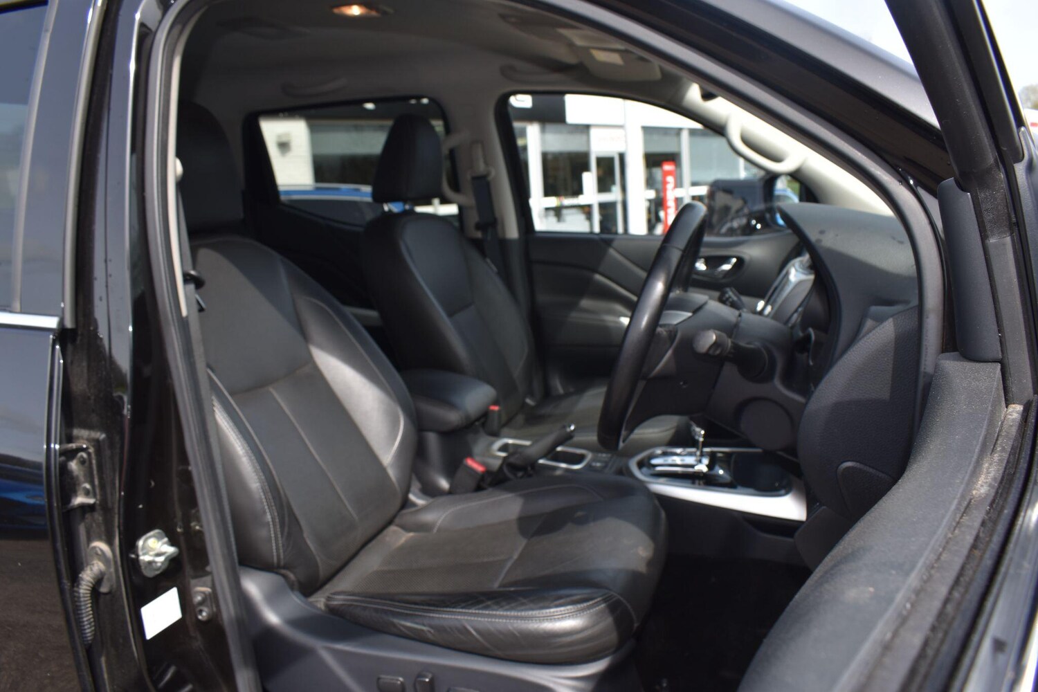 Used Nissan Navara 2021 for sale - 78185169: Photo 24