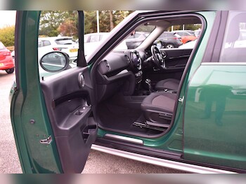 Used MINI Countryman 2021 for sale - 76989990: Photo