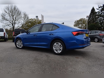 Used Skoda Octavia 2023 for sale - 76572825: Photo