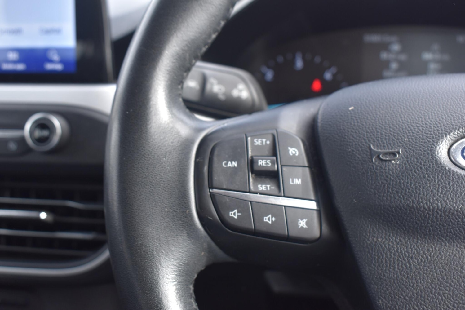 Used Ford Focus 2020 for sale - 76989201: Photo 23