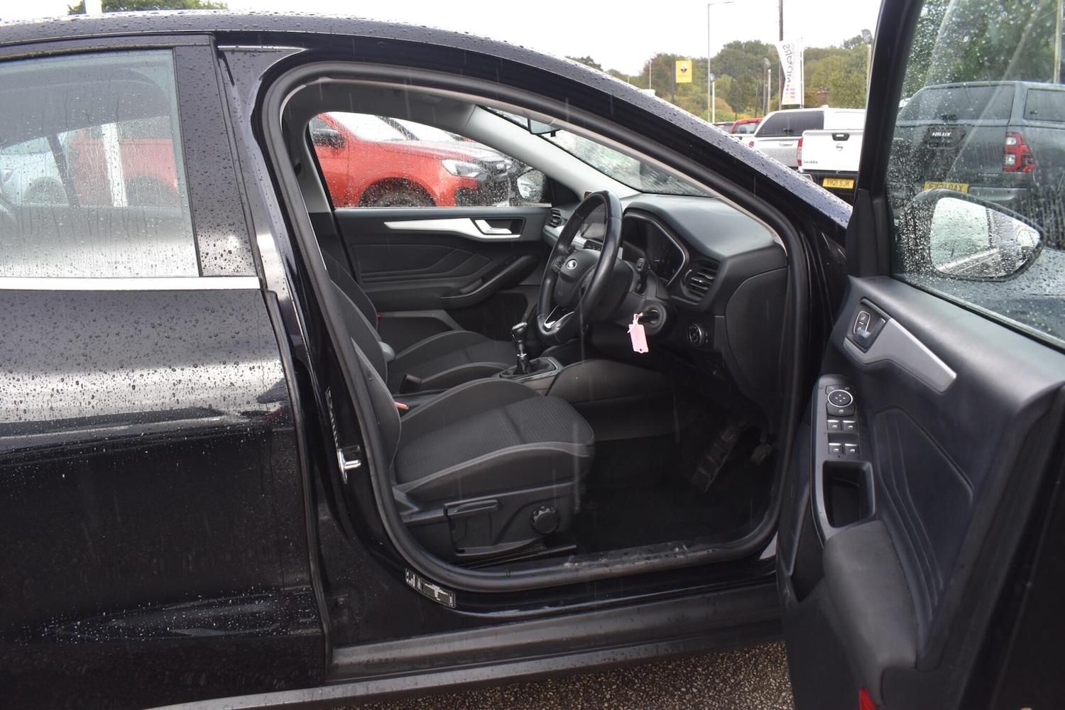 Used Ford Focus 2020 for sale - 76989201: Photo 6