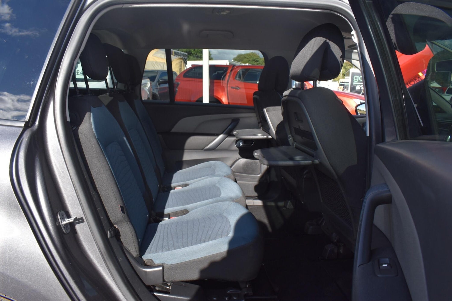 Used Citroen C4 Grand Picasso 2019 for sale - 76987797: Photo 11