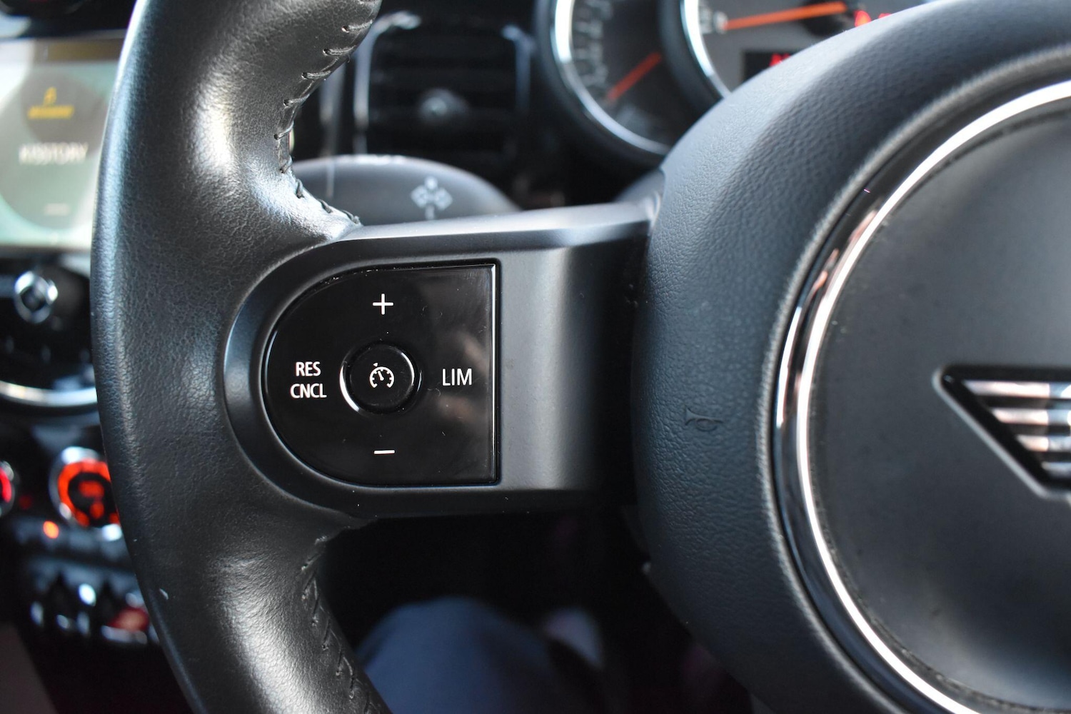 Used MINI Hatch 2022 for sale - 77191789: Photo 9