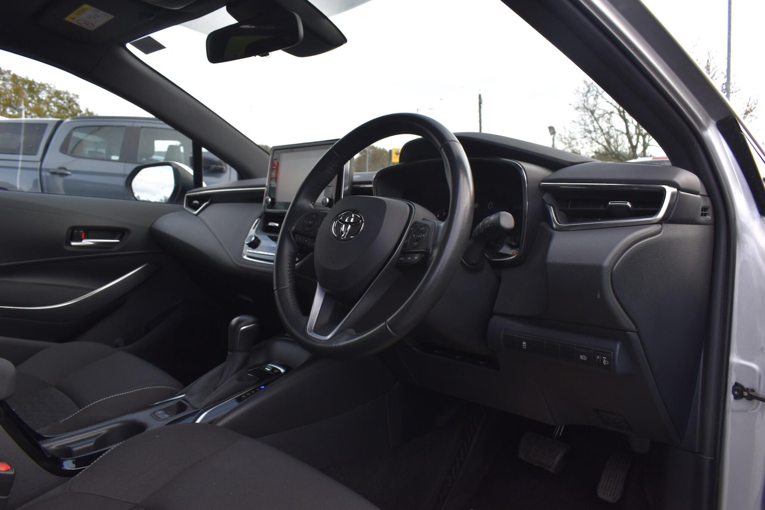 Used Toyota Corolla for sale - 76990701: Photo 27