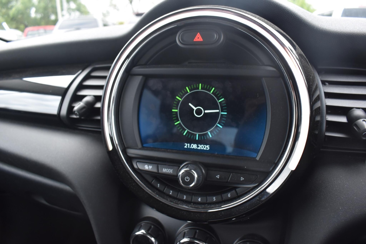 Used MINI Hatch 2018 for sale - 76987796: Photo 13