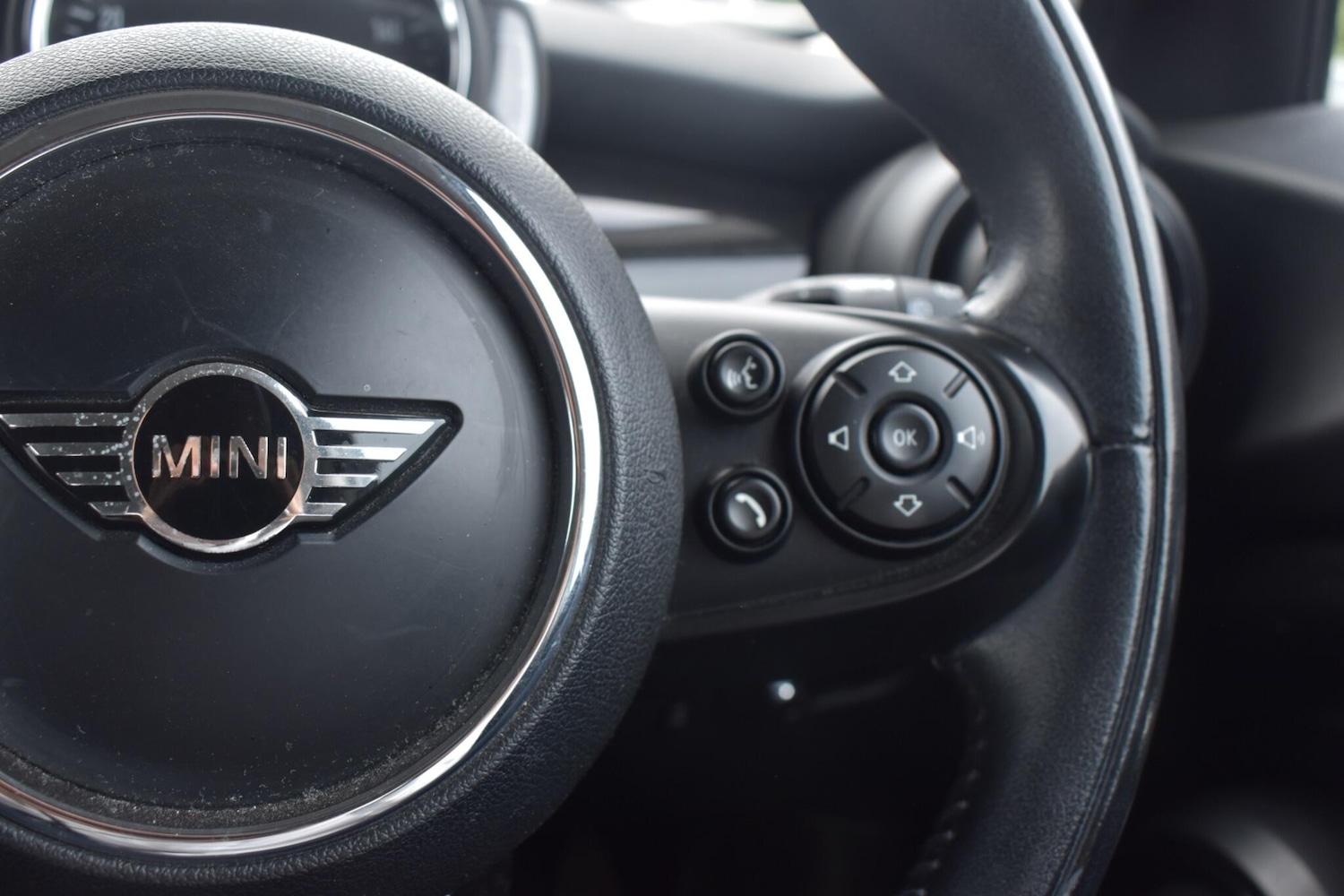 Used MINI Hatch 2018 for sale - 76987796: Photo 18