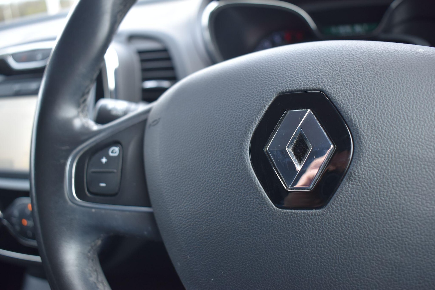 Used Renault Captur 2017 for sale - 78034577: Photo 19