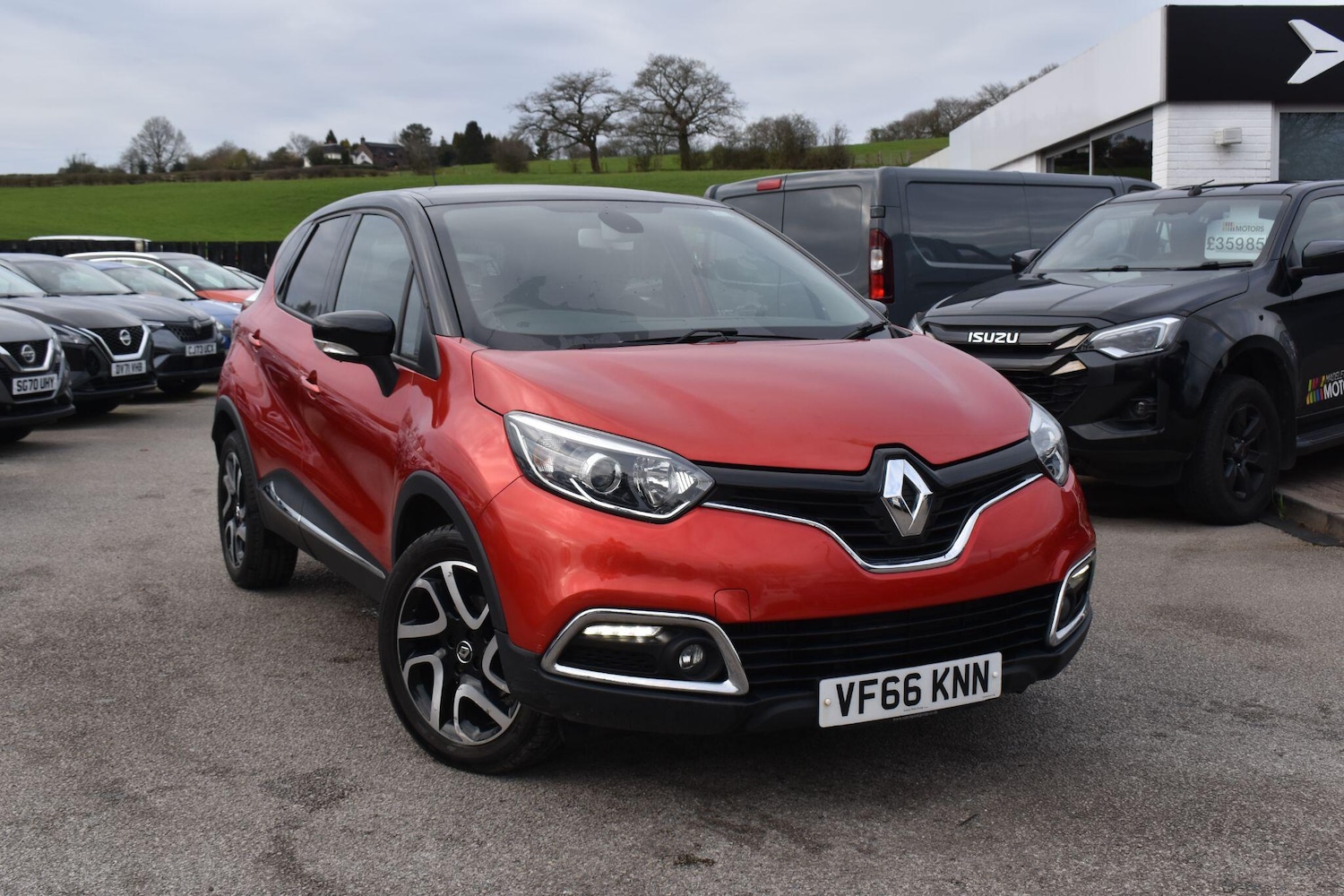 Used Renault Captur 2017 for sale - 78034577: Photo 3