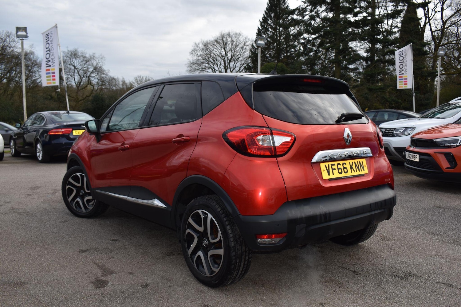 Used Renault Captur 2017 for sale - 78034577: Photo 4