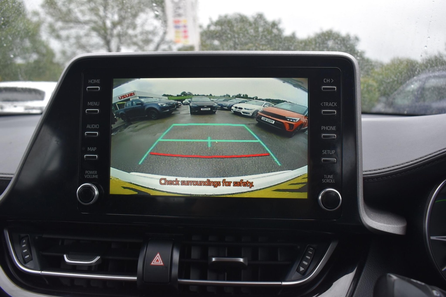 Used Toyota C-HR 2020 for sale - 76152393: Photo 4