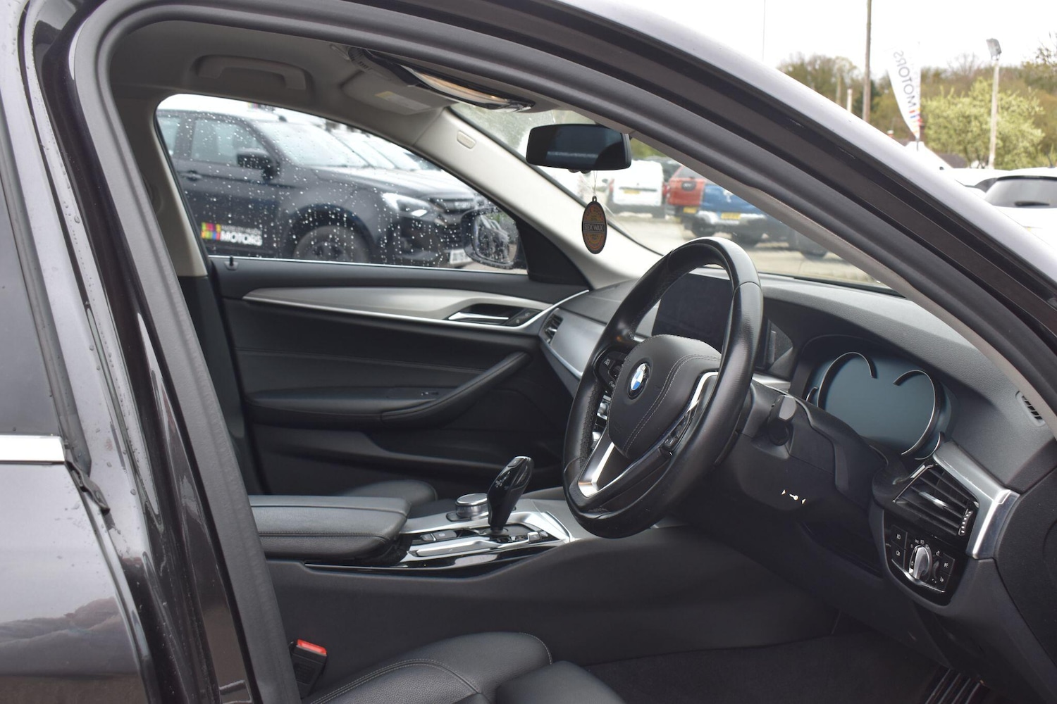 Used BMW 5 Series 2017 for sale - 78185022: Photo 13