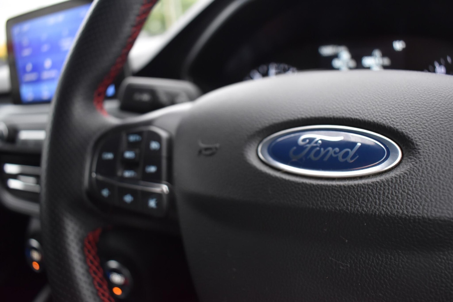 Used Ford Focus 2022 for sale - 76151810: Photo 19