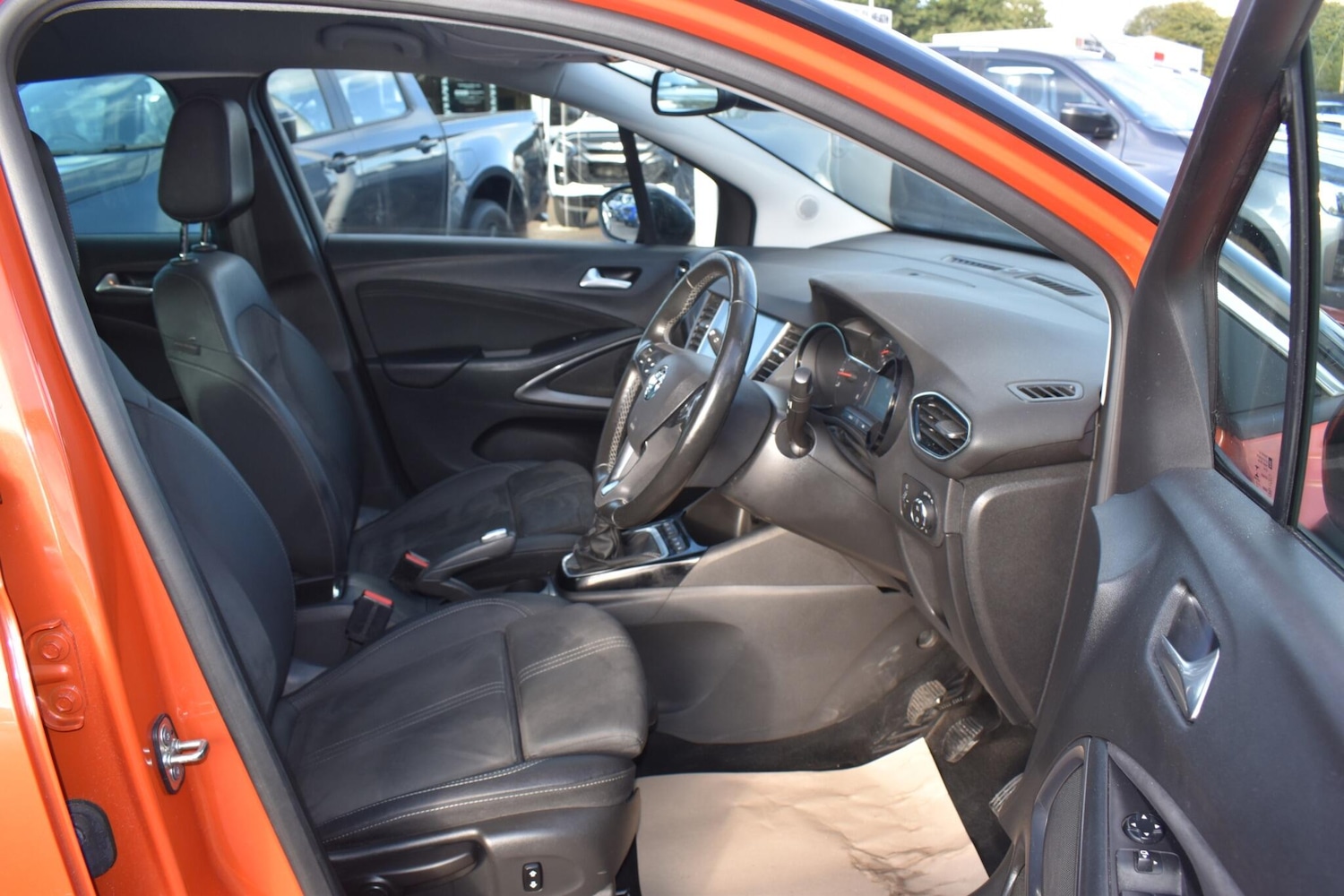 Used Vauxhall Crossland 2022 for sale - 76989234: Photo 8