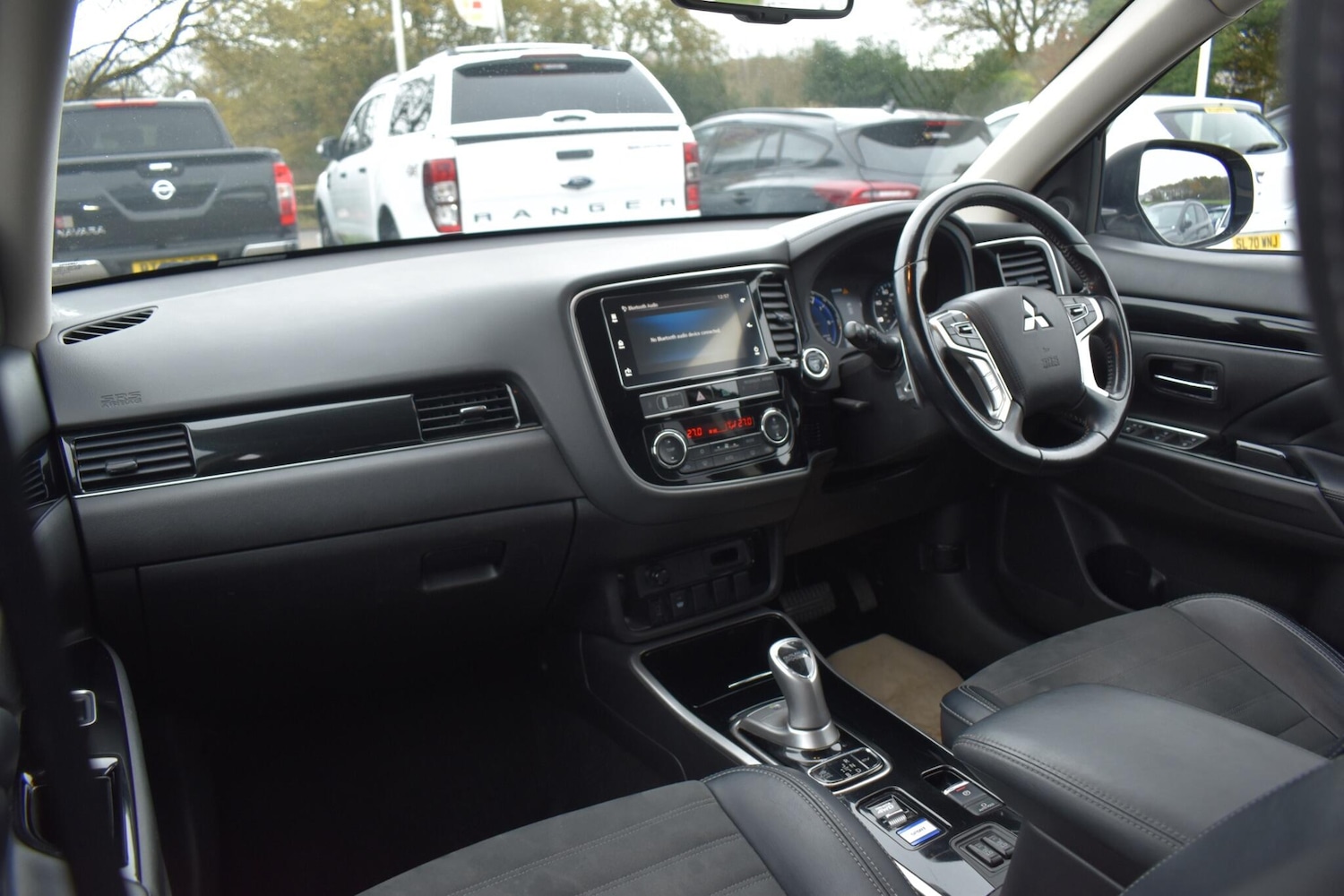 Used Mitsubishi Outlander for sale - 76990120: Photo 12