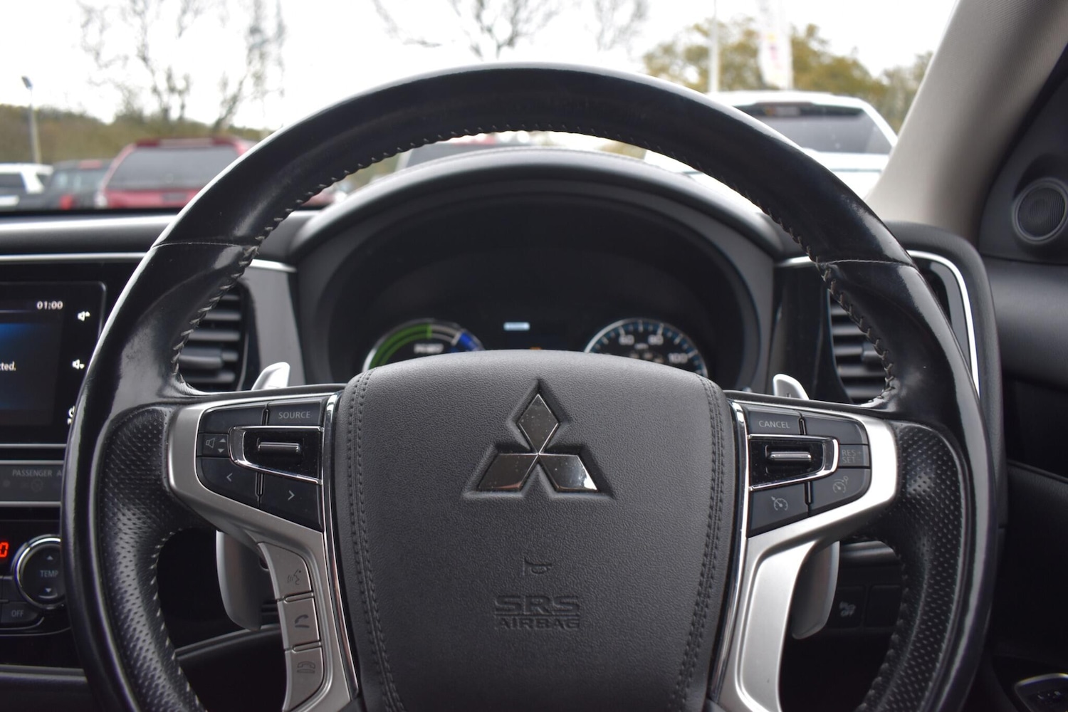 Used Mitsubishi Outlander for sale - 76990120: Photo 22