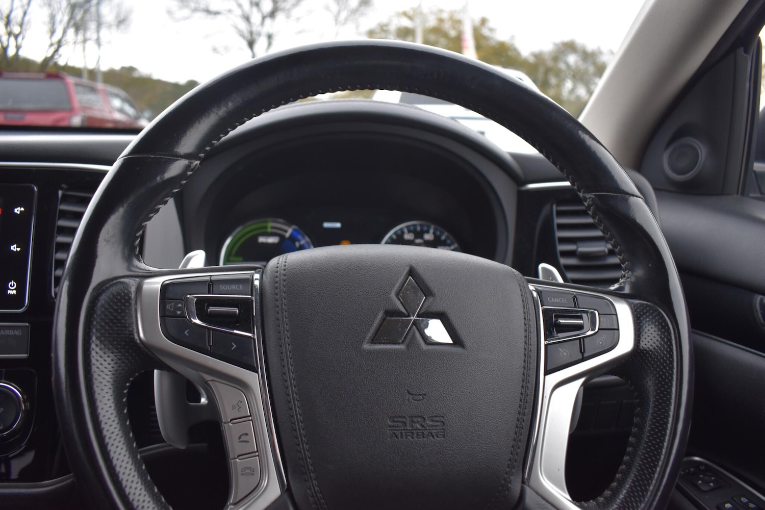 Used Mitsubishi Outlander for sale - 76990120: Photo 27