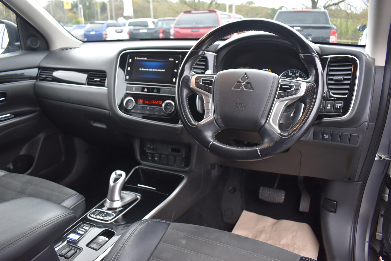 Used Mitsubishi Outlander for sale - 76990120: Photo 8