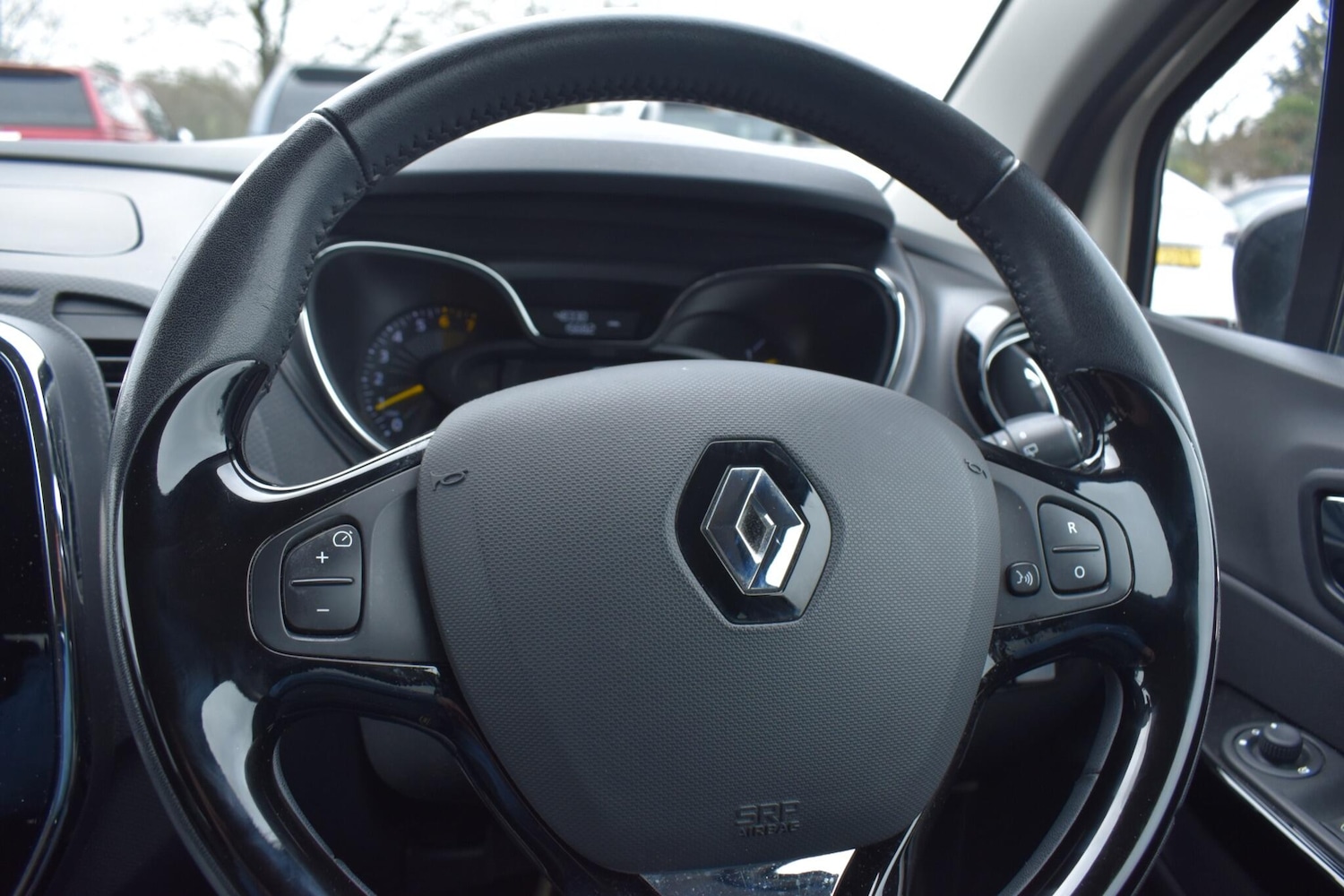 Used Renault Captur for sale - 77794198: Photo 19