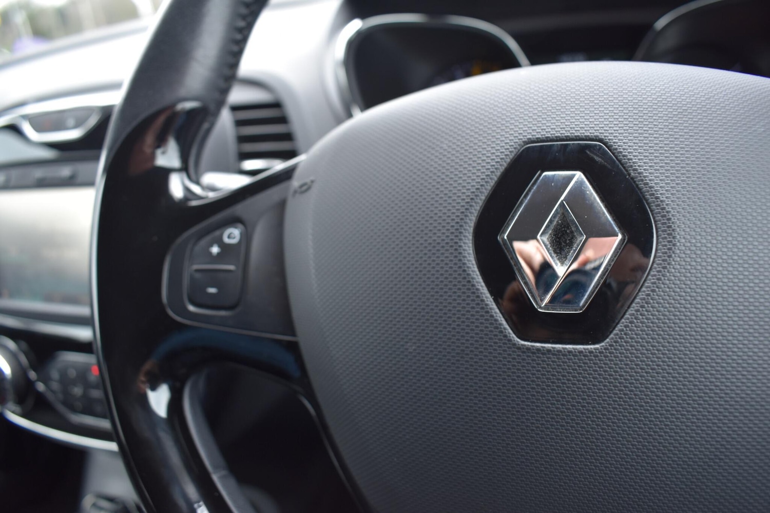 Used Renault Captur for sale - 77794198: Photo 20