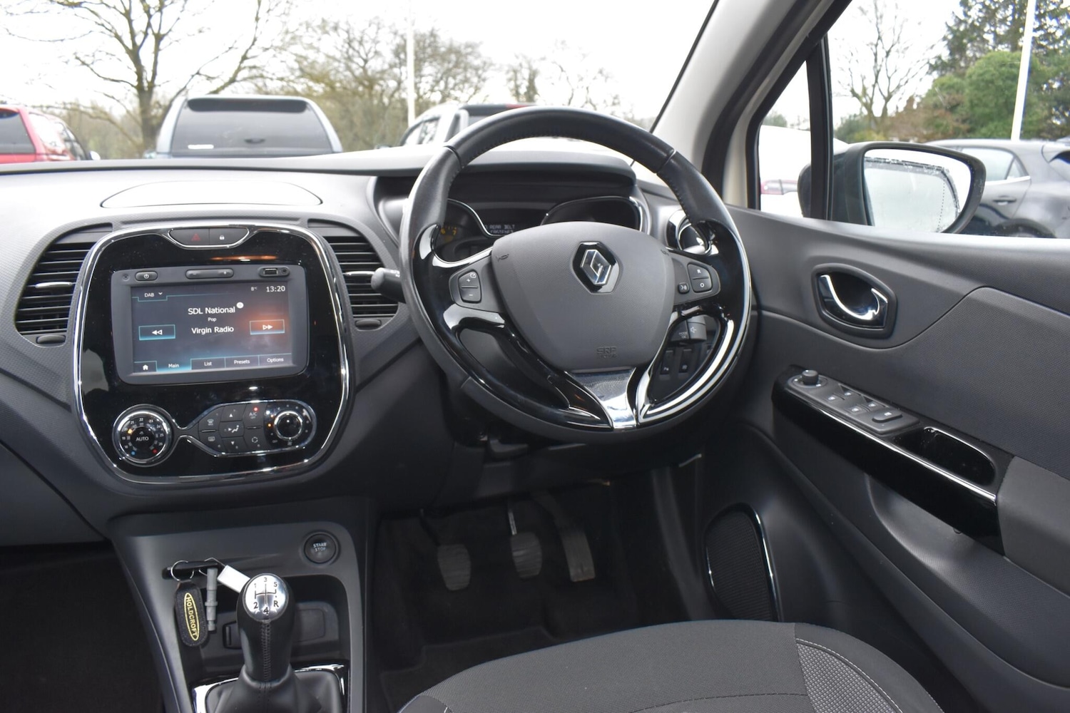 Used Renault Captur for sale - 77794198: Photo 22