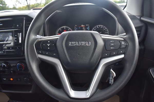 Used Isuzu D-Max 2021 for sale - 75232478: Photo 21